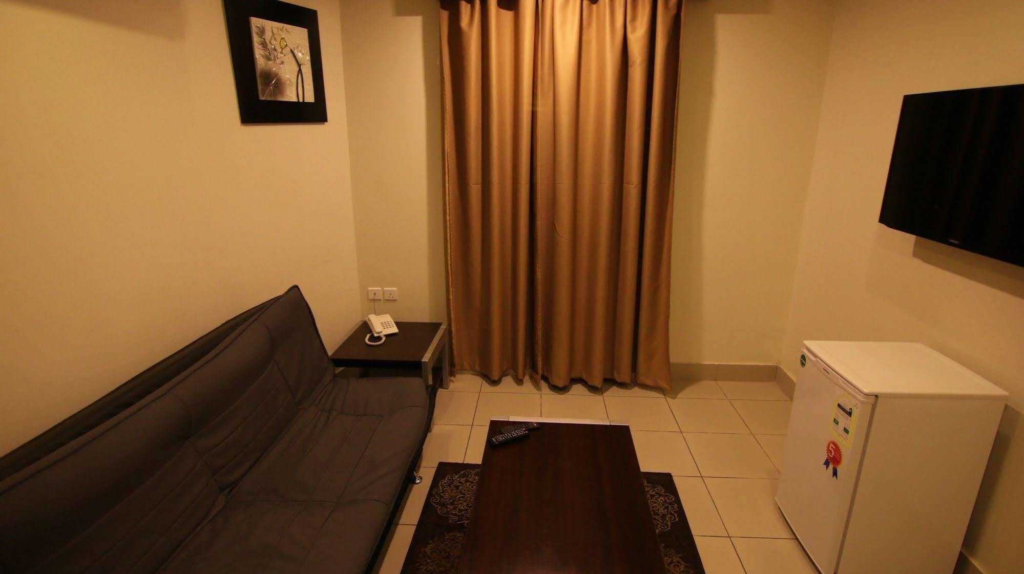 Stars Home Suites Hotel - Al Hamra Jidá Exterior foto